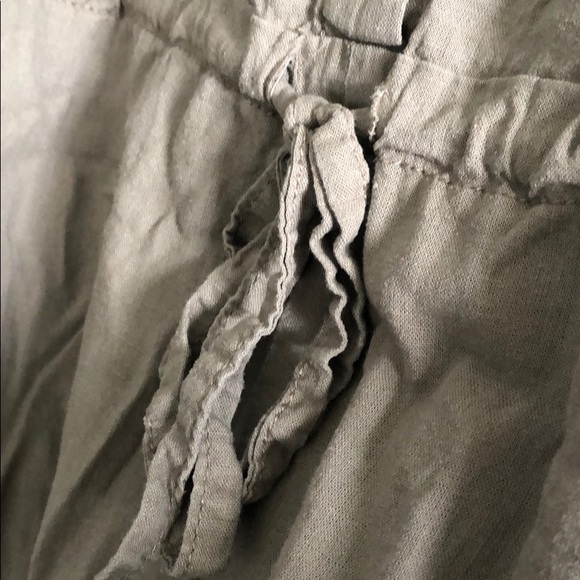 Forever 21 Tan Linen Romper with pockets - Picture 3 of 4